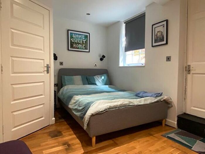 1 Bedroom Apartment To Rent In Kings Road, Reading, RG1