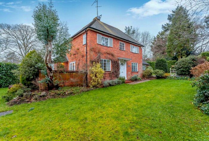 4 Bedroom Detached House To Rent In Mellersh Hill Road, Wonersh, Guildford, GU5