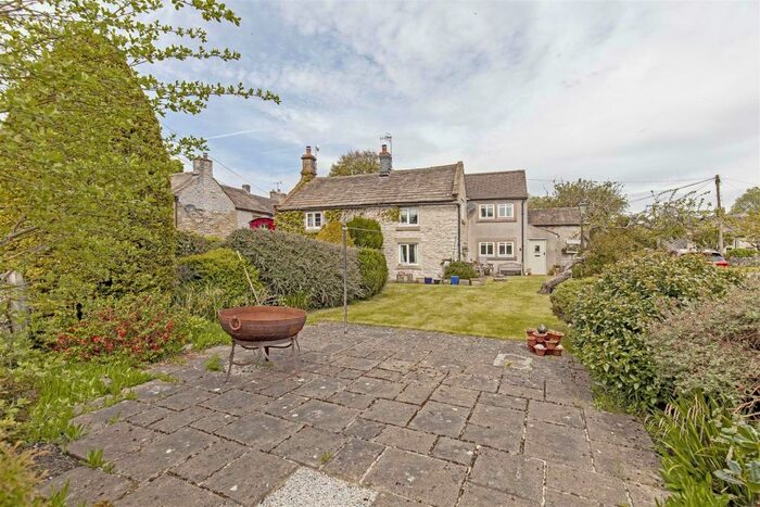 2 Bedroom Semi-Detached House For Sale In Bradshaw Lane, Foolow, Hope Valley, S32