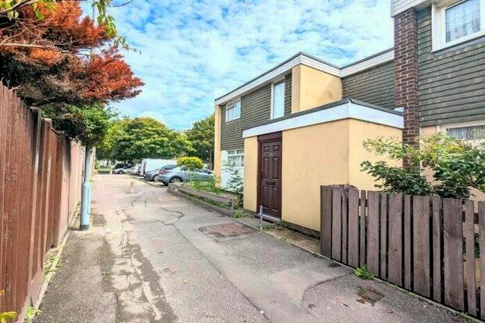 3 Bedroom Property To Rent In Arnaud Close, Portsmouth, PO2