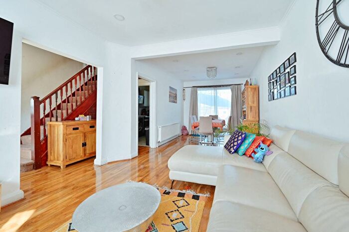 4 Bedroom End Terrace House To Rent In Sandhurst Avenue, Harrow, HA2