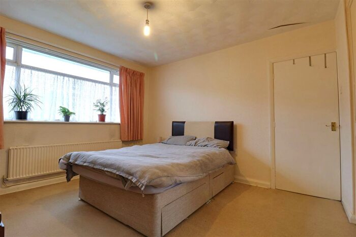 2 Bedroom Semi-Detached Bungalow For Sale In Birch Avenue, Alsager, ST7