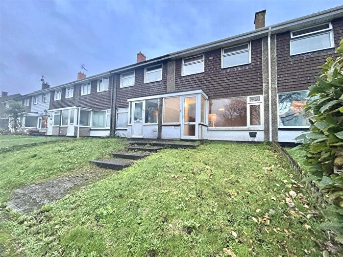 3 Bedroom Terraced House For Sale In Rosevean Avenue, Camborne, TR14