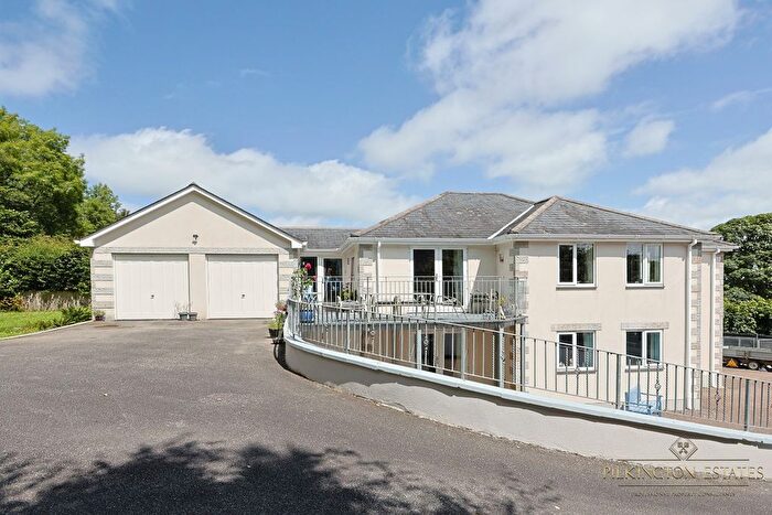 4 Bedroom Detached House For Sale In Delaware Road, Gunnislake, Cornwall, PL18