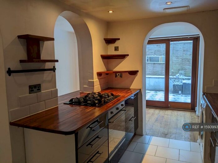 3 Bedroom Terraced House To Rent In Olinda Road, London, N16