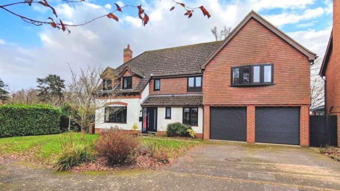 5 Bedroom Detached House For Sale In Valleyview Drive, Rushmere St. Andrew, Ipswich, IP4