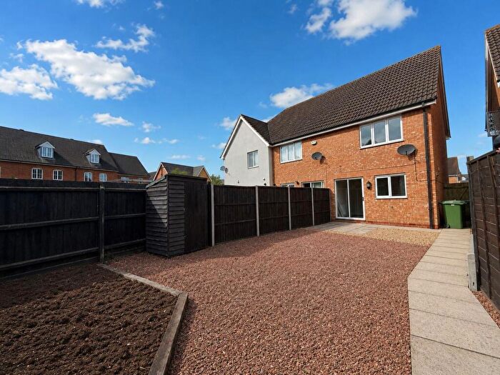 2 Bedroom Property To Rent In Standish Court, Peterborough, PE2