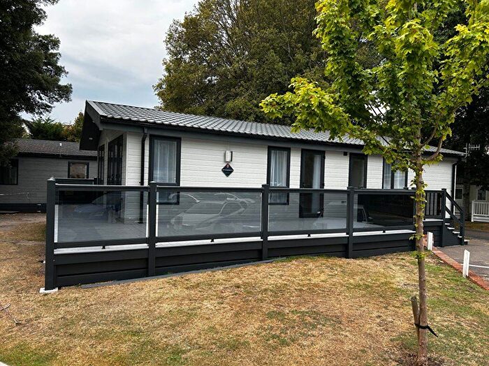 2 Bedroom Park Home For Sale In Sandhills Holiday Park, BH23