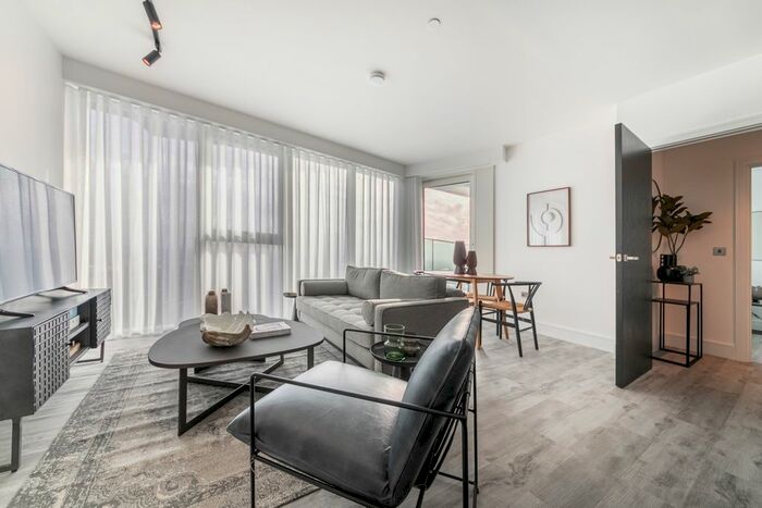 1 Bedroom Flat To Rent In Portal Way, London, W3