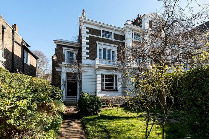 2 Bedroom Flat To Rent In Ladbroke Grove, London, W11