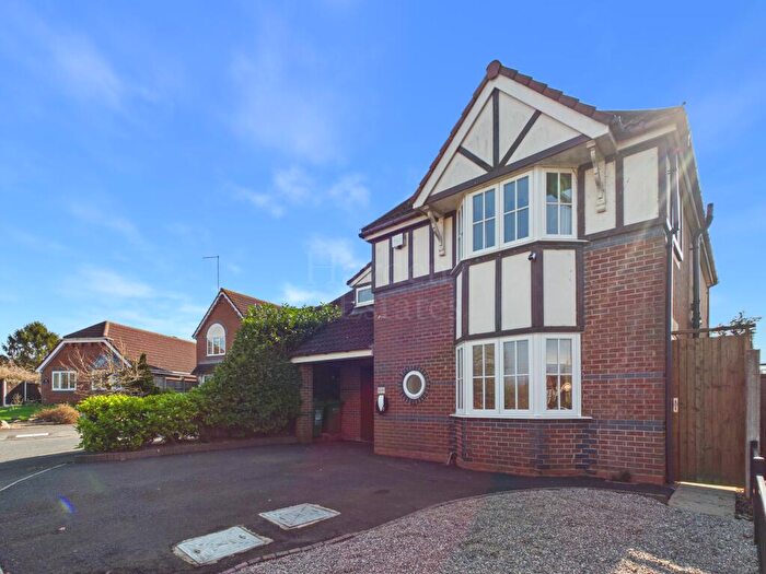 4 Bedroom Detached House For Sale In Longboat Lane, Stourport On Severn, DY13