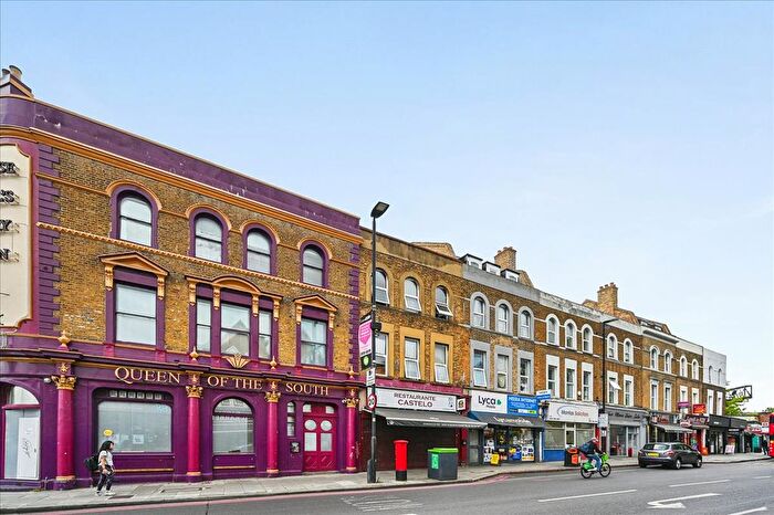 Studio To Rent In Station Rise, Tulse Hill, London, SE27