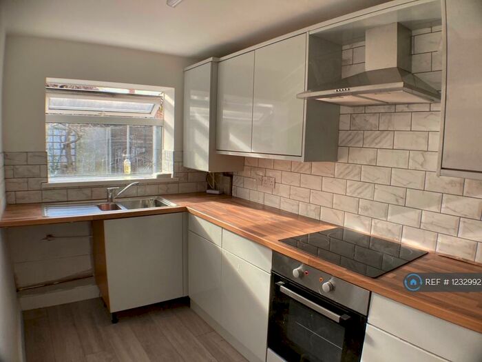 3 Bedroom Terraced House To Rent In West Carr Road, Retford, DN22