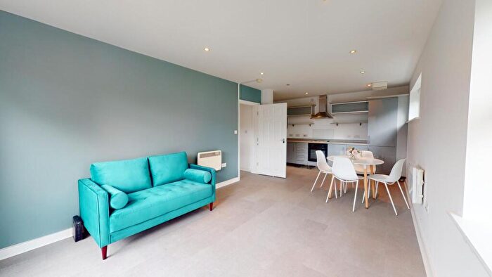 2 Bedroom House To Rent In St Ann's Court, Leeds, LS5