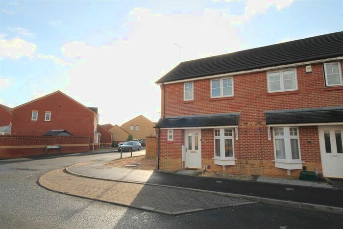 2 Bedroom Semi-Detached House To Rent In Tunbridge Way, Emersons Green, Bristol, BS16