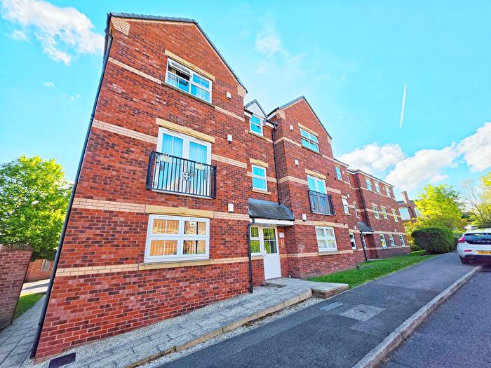 2 Bedroom Flat For Sale In High Balk, Barnsley, S75