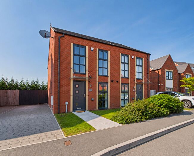 4 Bedroom Semi Detached House For Sale In Beeston Drive, Littleover, Derby, DE23