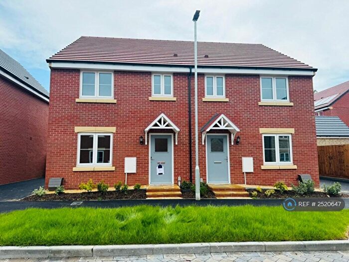 3 Bedroom Detached House To Rent In Wilding Close, Gloucester, GL2