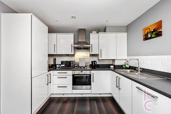 1 Bedroom Flat For Sale In Southlands Way, Shoreham-By-Sea, West Sussex, BN43