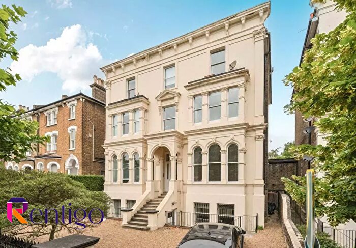 2 Bedroom Flat For Sale In Wickham Road, London, SE4