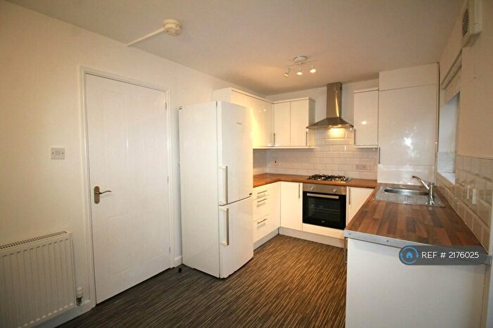 2 Bedroom Semi-Detached House To Rent In Skye Wynd, Hamilton, ML3