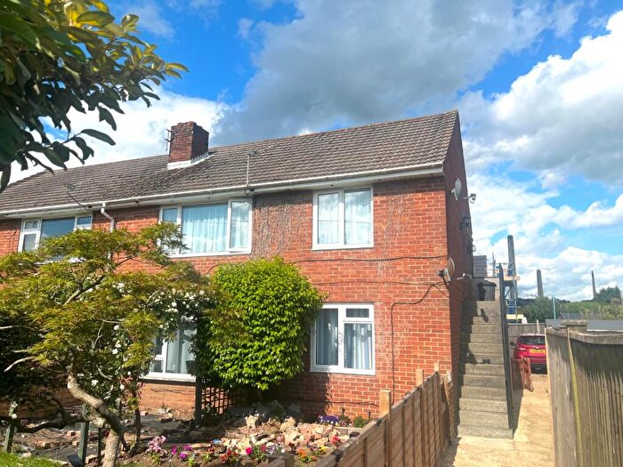 2 Bedroom Flat To Rent In Walton Grange, Renda Road, Holbury, Southampton, Hampshire, SO45