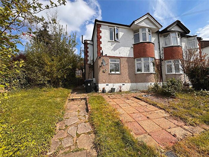 2 Bedroom Maisonette To Rent In Gomshall Gardens, Kenley, Surrey, CR8