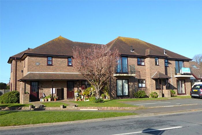 2 Bedroom Flat For Sale In Steyne Road, Bembridge, Isle Of Wight, PO35