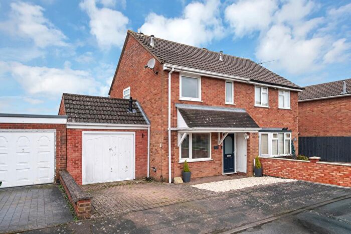 3 Bedroom Semi Detached House For Sale In Cul-De-Sac Location At Woodcock Avenue, Melton, LE13