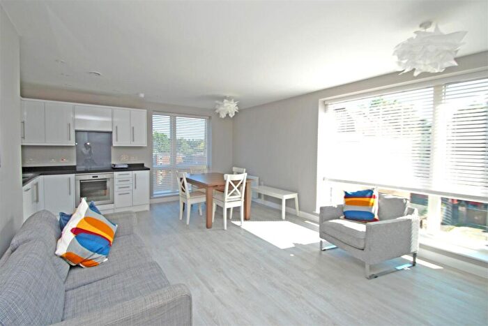 2 Bedroom Apartment To Rent In Bishop Street, Bristol, BS2