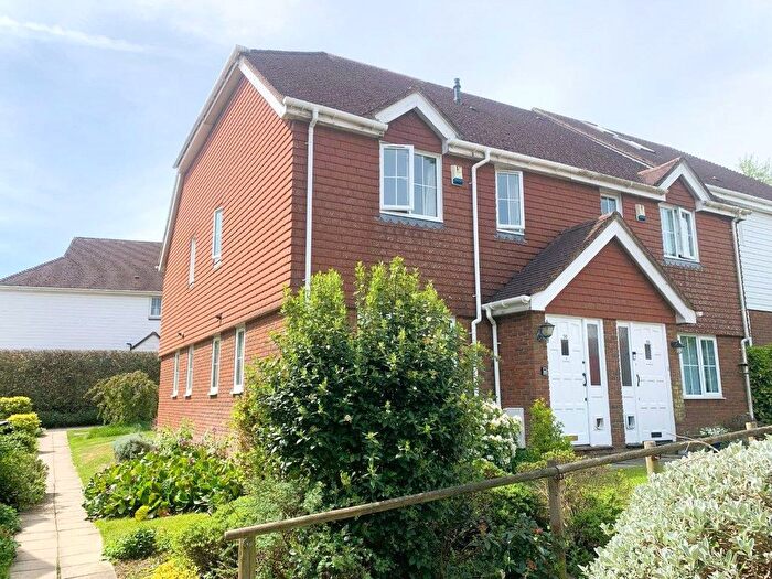 2 Bedroom End Of Terrace House For Sale In Little Park, Wadhurst, East Sussex, TN5