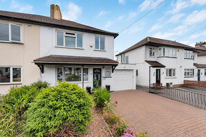 3 Bedroom Semi-Detached House For Sale In The Fairway, South Ruislip, HA4