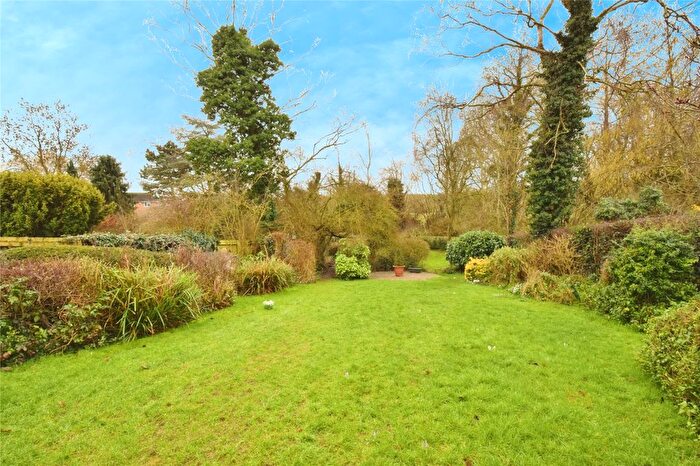 3 Bedroom Detached House For Sale In Hidcote Road, Oadby, Leicestershire, LE2