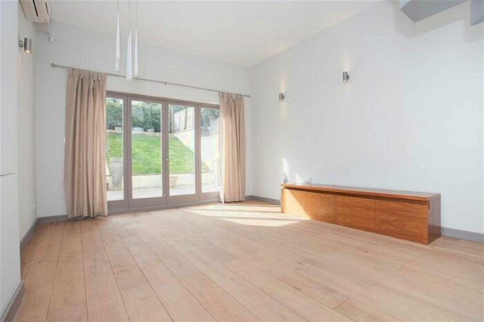 2 Bedroom Detached House To Rent In Parkhill Road, Belsize Park, London, NW3