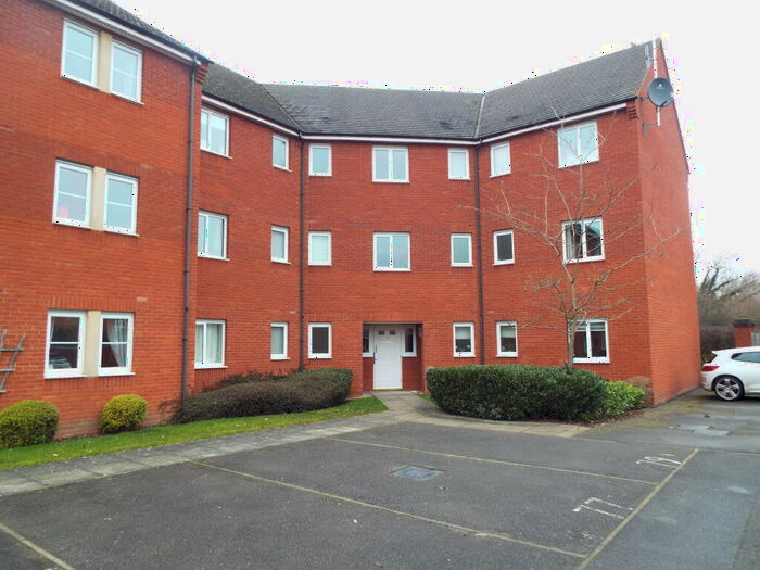2 Bedroom Apartment To Rent In Wildhay Brook, Hilton, Derbys., DE65