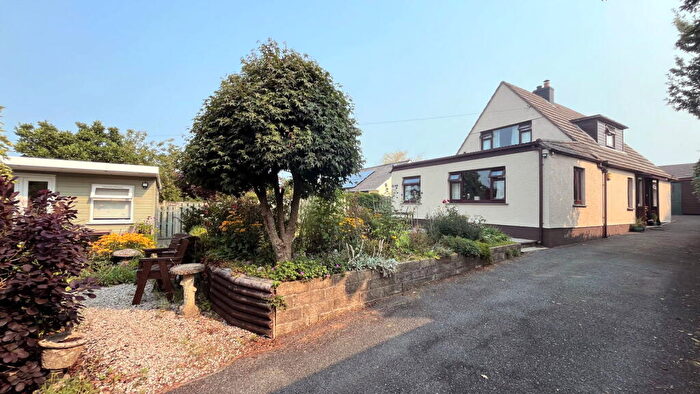 3 Bedroom Detached House For Sale In Tregadillett, Launceston, PL15