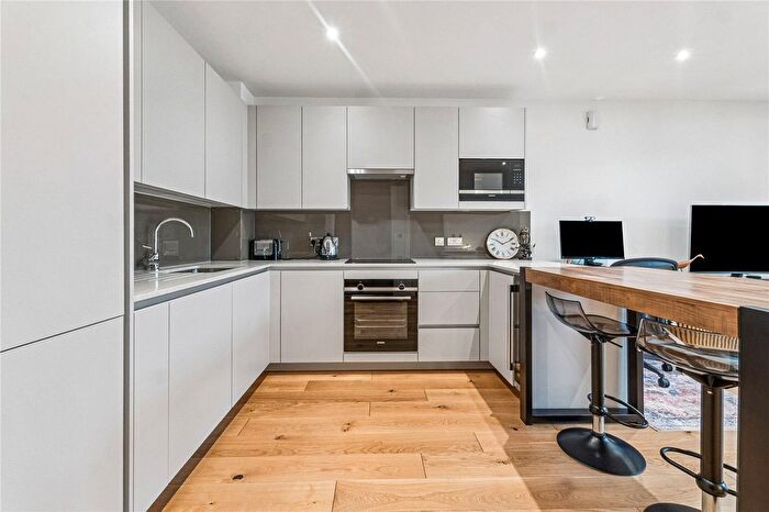 1 Bedroom Flat For Sale In Shirland Road, London, W9