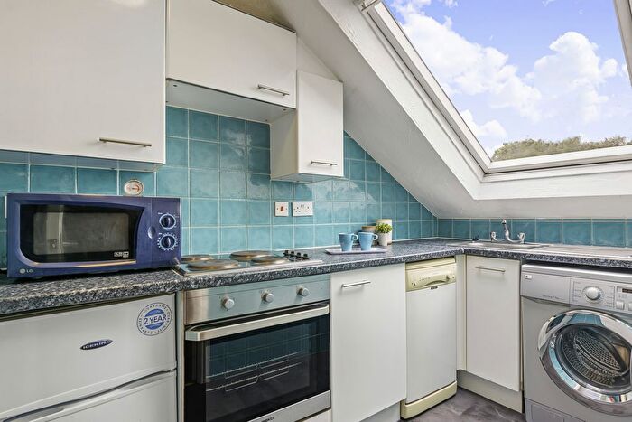 1 Bedroom Terraced House To Rent In Moor View, Leeds, LS6