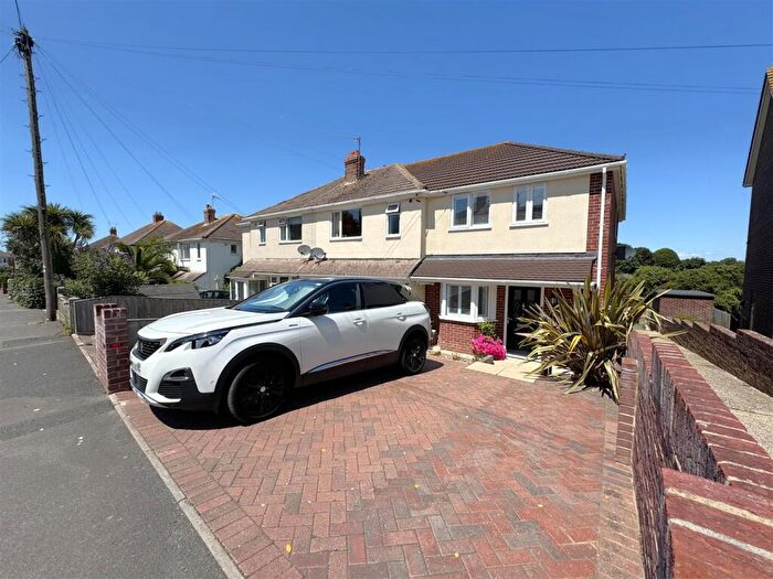 3 Bedroom End Of Terrace House For Sale In Chickerell Road, Weymouth, DT4