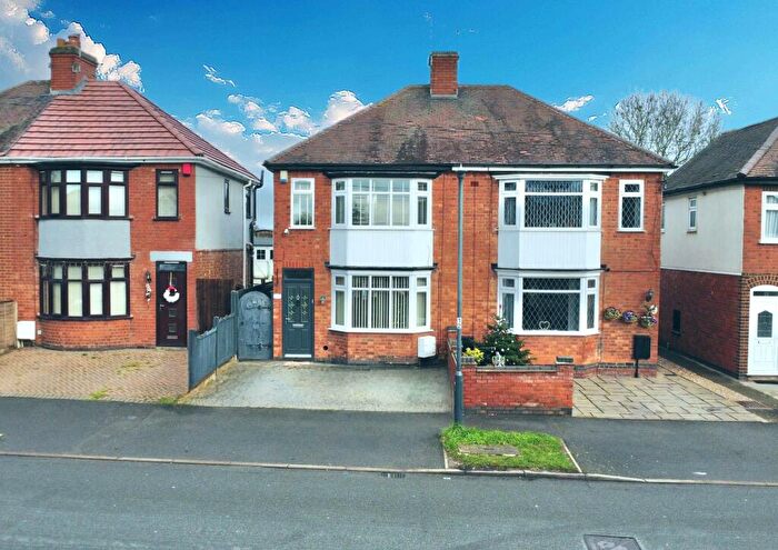 2 Bedroom Semi Detached House For Sale In Beaumont Road, Nuneaton, CV11