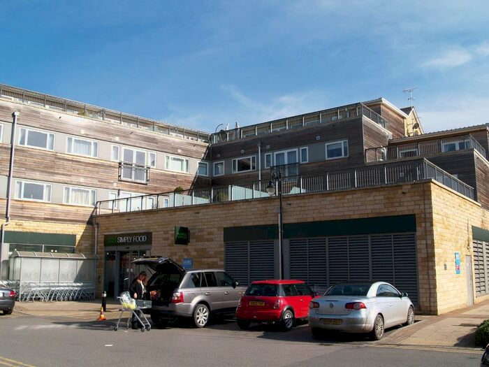 2 Bedroom Flat To Rent In Victoria Court, Wetherby, LS22