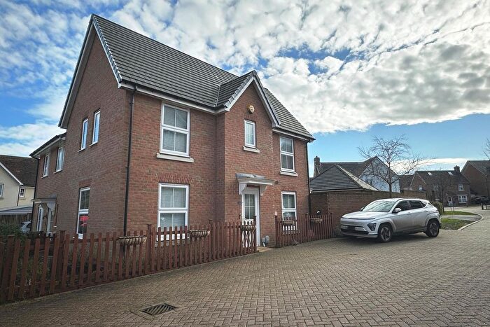 3 Bedroom Semi Detached House For Sale In Elliot Way, Sholden Fields, CT14
