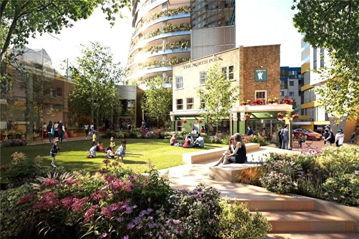 1 Bedroom Apartment For Sale In Aspen, Consort Place, Marsh Wall, Canary Wharf, E14
