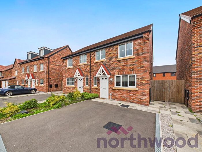 3 Bedroom Semi-Detached House To Rent In Chillingham Road, Winsford, CW7