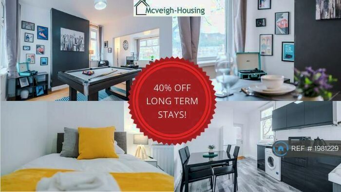 3 Bedroom End Of Terrace House To Rent In Laurel Grove, Salford, M5