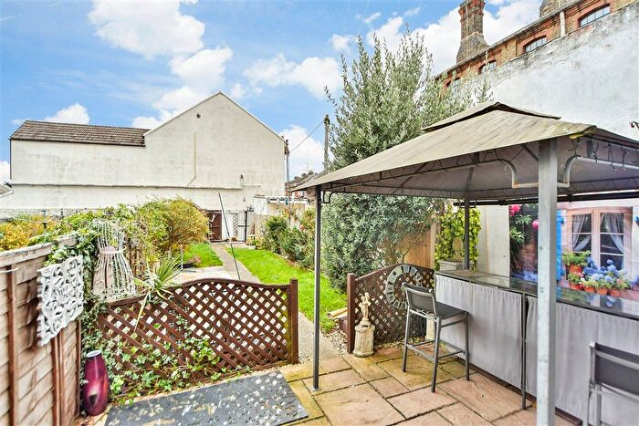 2 Bedroom Terraced House For Sale In Gillingham Road, Gillingham, Kent, ME7
