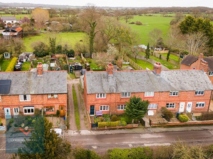 3 Bedroom End Terrace House For Sale In Church Lane, Huxley, CH3