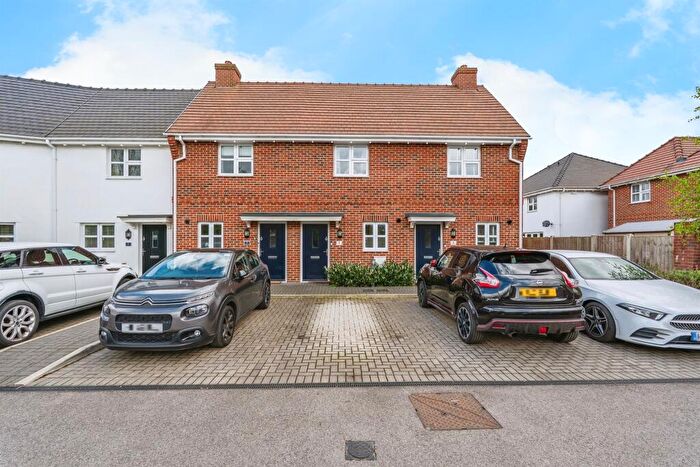2 Bedroom Terraced House For Sale In Beckley Walk, Totton, Southampton, SO40