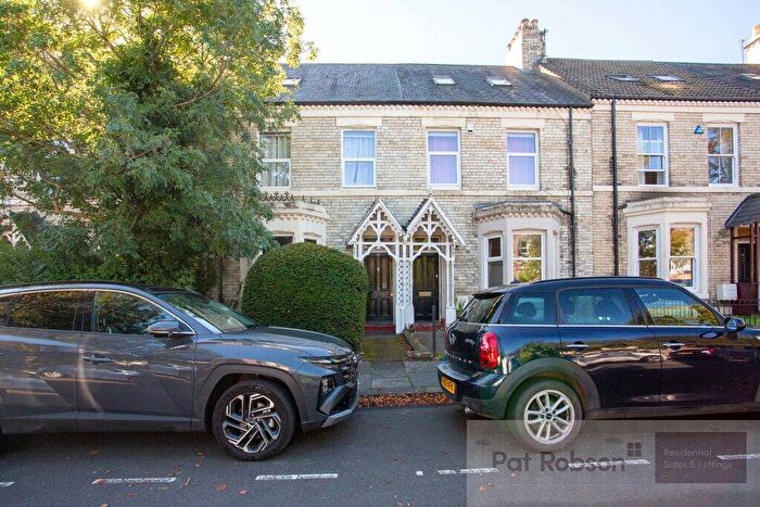 6 Bedroom Property To Rent In Holly Avenue, Jesmond, Newcastle Upon Tyne, Tyne And Wear, NE2