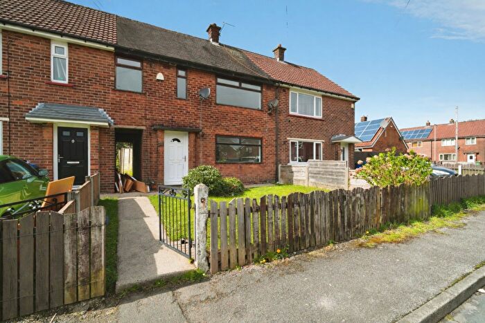 3 Bedroom Terraced House For Sale In Somerset Avenue, Tyldesley, Manchester, M29
